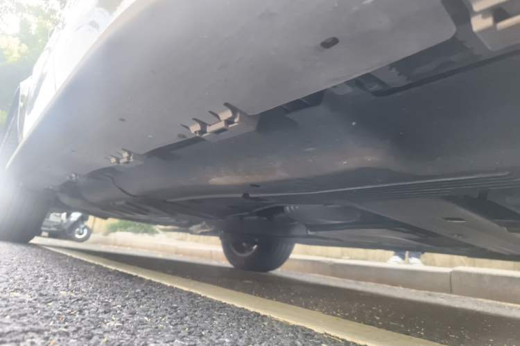 Used Mercedes-Benz GLE 2025 GLE 350 4MATIC Stylish Model Chassis Front Right