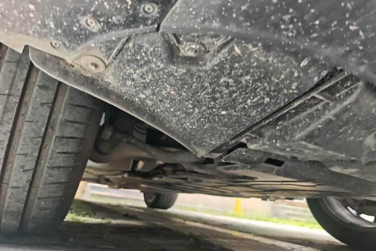 Used Mercedes-Benz GLE 2025 GLE 450 4MATIC Luxury Model Chassis Front Right