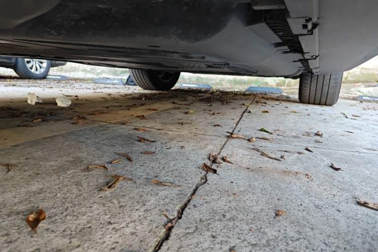 Used Mercedes-Benz GLE 2025 GLE 450 4MATIC Fashion Edition Chassis Rear Right