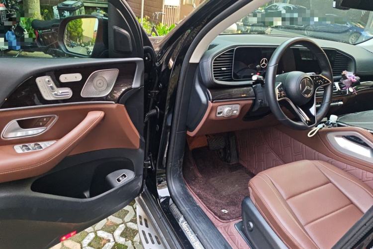 Used Mercedes-Benz GLE 2025 GLE 350 4MATIC Stylish Model Driver Seat