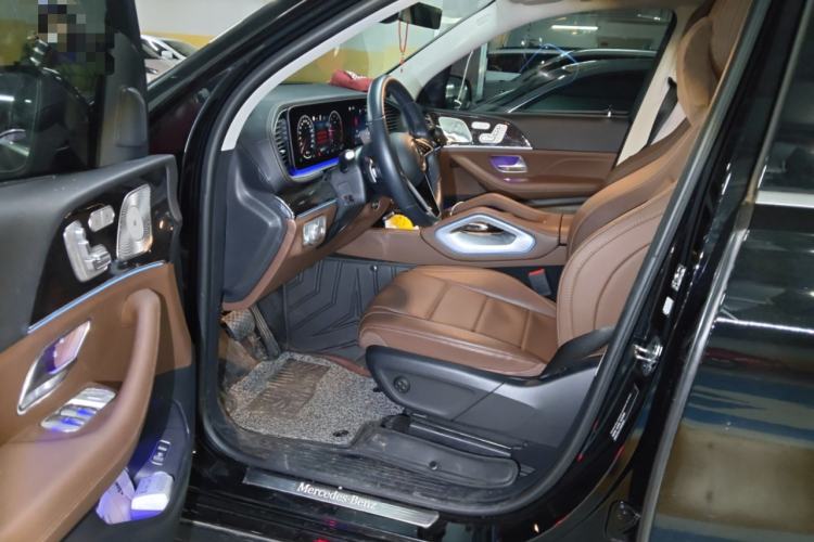 Used Mercedes-Benz GLE 2025 GLE 350 4MATIC Stylish Model Driver Seat