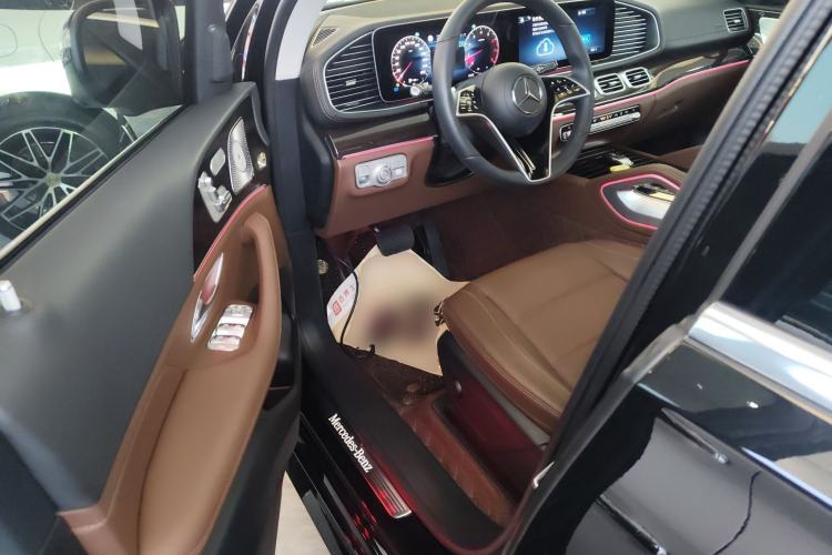 Used Mercedes-Benz GLE 2025 GLE 350 4MATIC Stylish Model Driver Seat