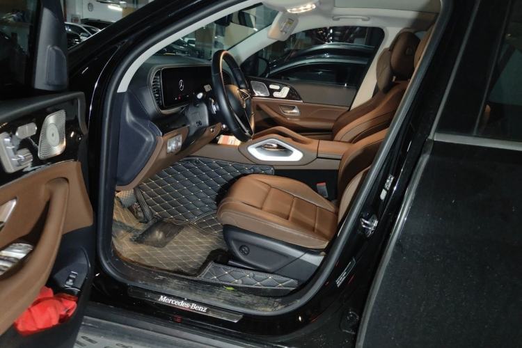 Used Mercedes-Benz GLE 2025 GLE 350 4MATIC Stylish Model Driver Seat