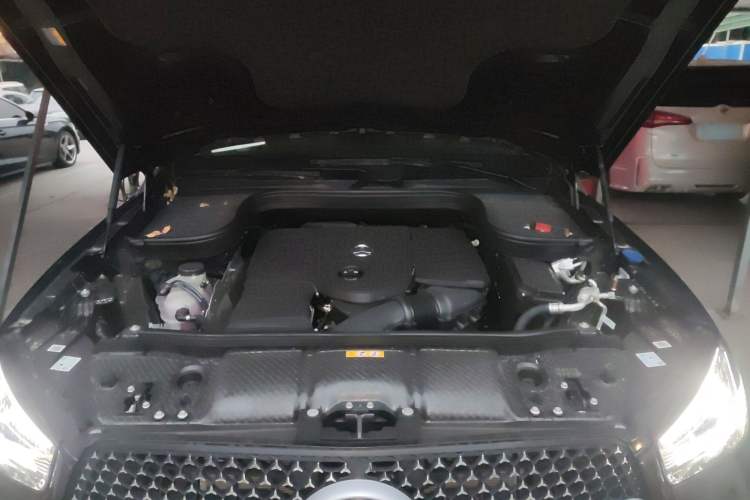 Used Mercedes-Benz GLE 2025-Year Restyled GLE 350 4MATIC Dynamic Edition Engine Bay