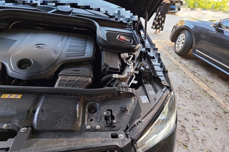 Used Mercedes-Benz GLE 2025 GLE 450 4MATIC Fashion Edition Engine Bay Left