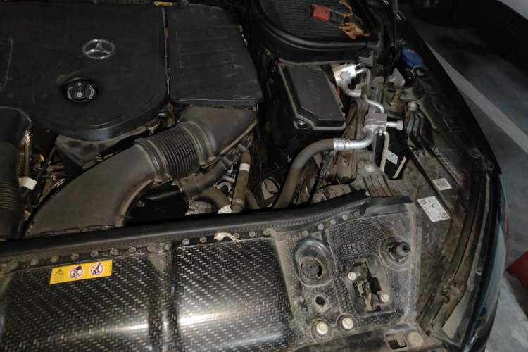 Used Mercedes-Benz GLE 2025 GLE 350 4MATIC Stylish Model Engine Bay Left