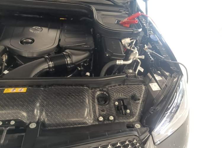 Used Mercedes-Benz GLE 2025-Year Restyled GLE 350 4MATIC Dynamic Edition Engine Bay Left