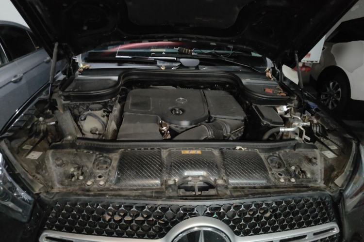 Used Mercedes-Benz GLE 2025 GLE 350 4MATIC Stylish Model Engine Bay