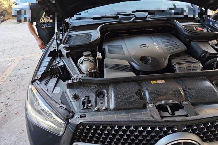 Used Mercedes-Benz GLE 2025 GLE 450 4MATIC Fashion Edition Engine Bay Right