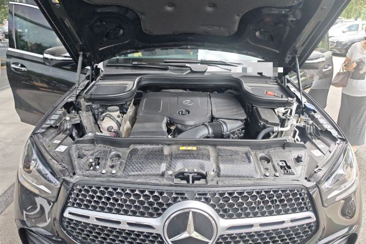 Used Mercedes-Benz GLE 2025 GLE 350 4MATIC Stylish Model Engine Bay