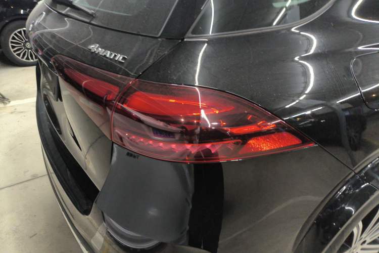 Used Mercedes-Benz GLE 2025-Year Restyled GLE 350 4MATIC Fashion Edition Exterior 3