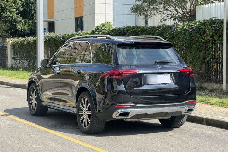 Used Mercedes-Benz GLE 2025 GLE 350 4MATIC Stylish Model Exterior 4