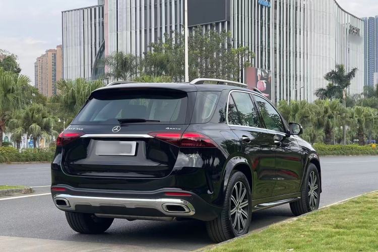 Used Mercedes-Benz GLE 2025-Year Restyled GLE 350 4MATIC Fashion Edition Exterior 5