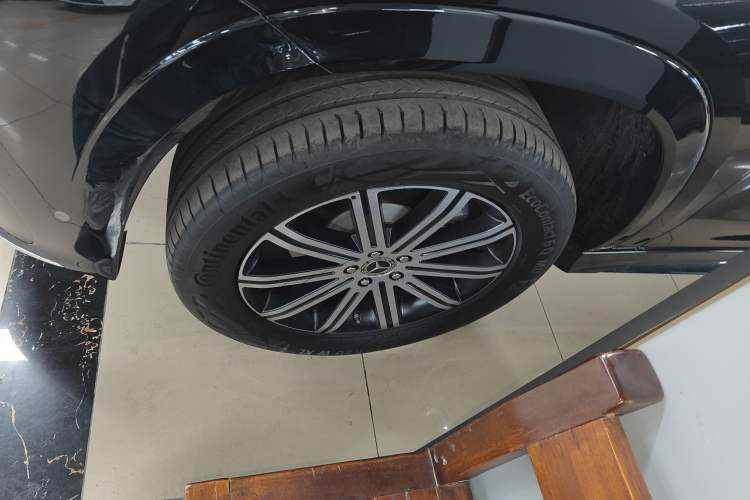 Used Mercedes-Benz GLE 2025-Year Restyled GLE 350 4MATIC Fashion Edition Exterior 7