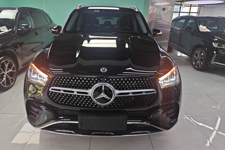 Used Mercedes-Benz GLE 2025 GLE 450 4MATIC Fashion Edition Front