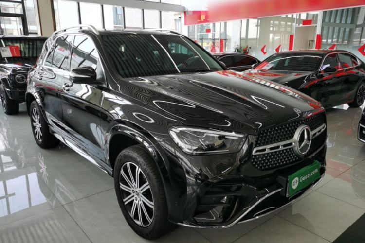 Used Mercedes-Benz GLE 2025-Year Restyled GLE 350 4MATIC Fashion Edition Front Right 45 Deg