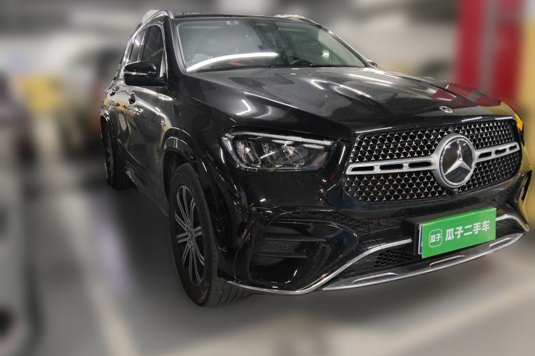 Used Mercedes-Benz GLE 2025 GLE 350 4MATIC Stylish Model Front Right 45 Deg