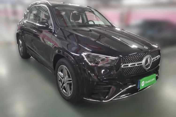 Used Mercedes-Benz GLE 2025 GLE 350 4MATIC Stylish Model Front Right 45 Deg