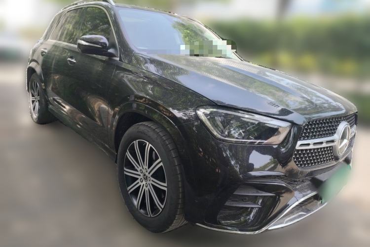 Used Mercedes-Benz GLE 2025 GLE 350 4MATIC Stylish Model Front Right 45 Deg