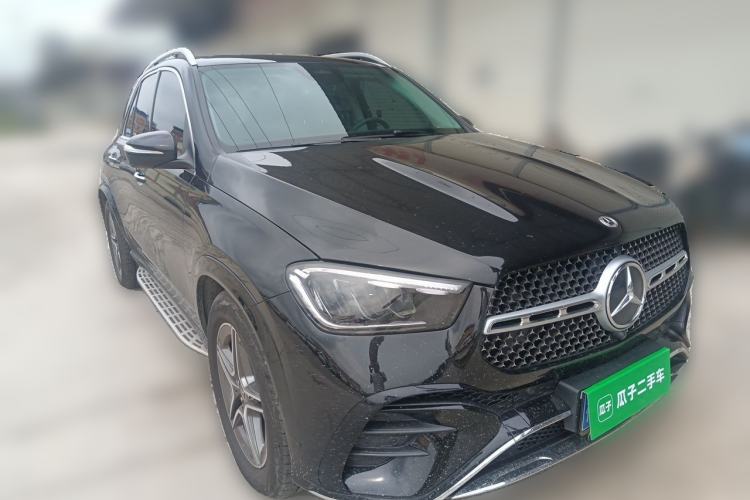 Used Mercedes-Benz GLE 2025 GLE 450 4MATIC Fashion Edition Front Right 45 Deg