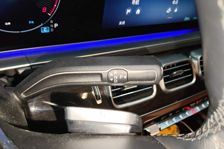 Used Mercedes-Benz GLE 2025 GLE 350 4MATIC Stylish Model Gear Lever