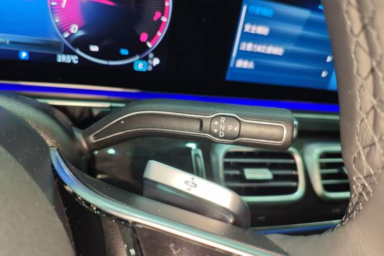 Used Mercedes-Benz GLE 2025 GLE 350 4MATIC Stylish Model Gear Lever