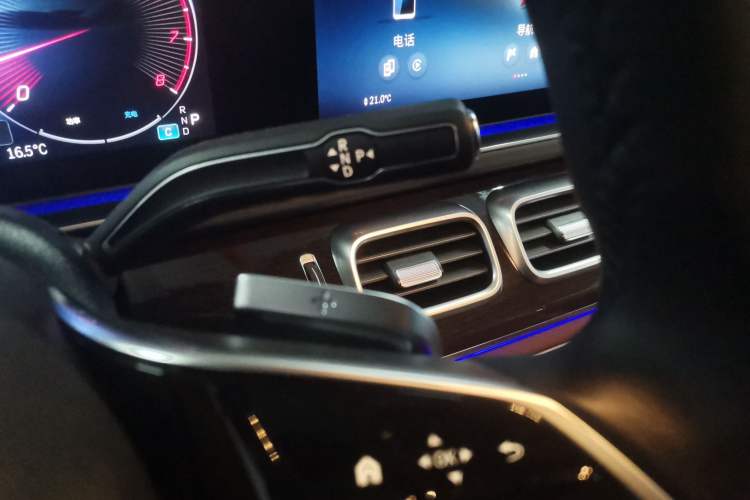 Used Mercedes-Benz GLE 2025 GLE 350 4MATIC Stylish Model Gear Lever