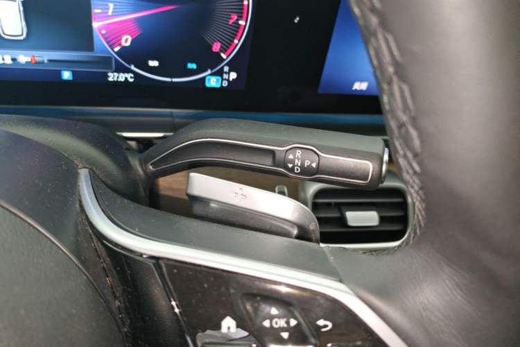 Used Mercedes-Benz GLE 2025 Facelift GLE 450 4MATIC Stylish Edition Gear Lever