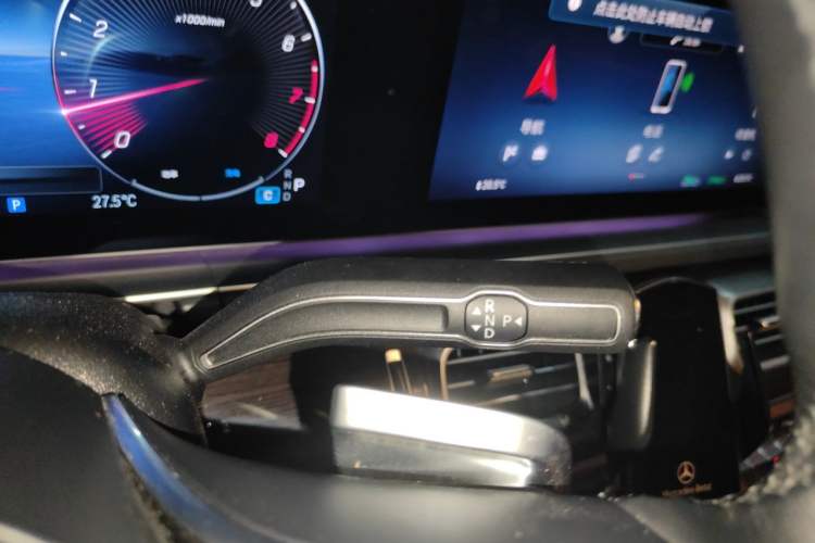Used Mercedes-Benz GLE 2025 GLE 350 4MATIC Stylish Model Gear Lever