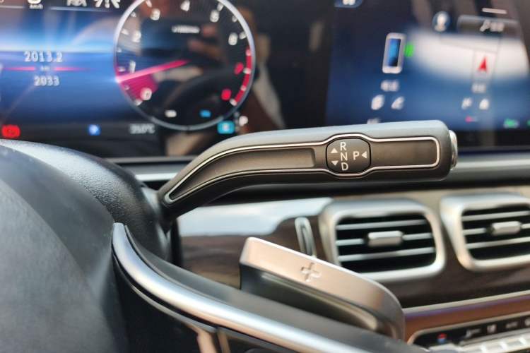 Used Mercedes-Benz GLE 2025-Year Restyled GLE 350 4MATIC Fashion Edition Gear Lever