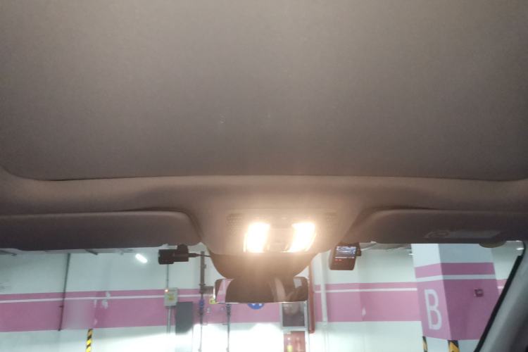Used Mercedes-Benz GLE 2025 GLE 350 4MATIC Stylish Model Headliner