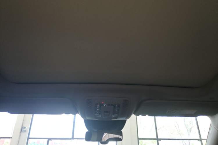 Used Mercedes-Benz GLE 2025 GLE 450 4MATIC Fashion Edition Headliner