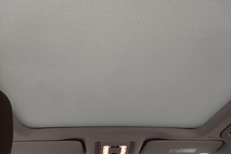 Used Mercedes-Benz GLE 2025 GLE 350 4MATIC Stylish Model Headliner