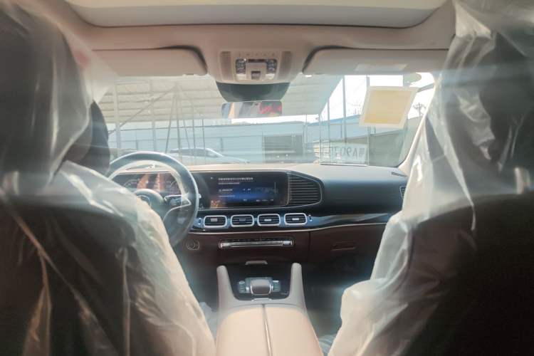 Used Mercedes-Benz GLE 2025-Year Restyled GLE 350 4MATIC Fashion Edition Headliner