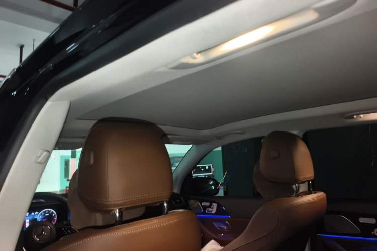 Used Mercedes-Benz GLE 2025-Year Restyled GLE 350 4MATIC Fashion Edition Headliner