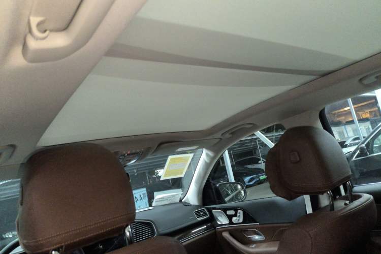 Used Mercedes-Benz GLE 2025-Year Restyled GLE 350 4MATIC Fashion Edition Headliner