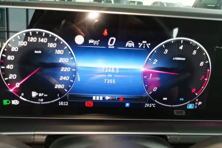Used Mercedes-Benz GLE 2025-Year Restyled GLE 350 4MATIC Fashion Edition Instrument Cluster