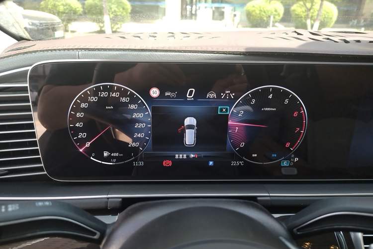 Used Mercedes-Benz GLE 2025 GLE 350 4MATIC Stylish Model Instrument Cluster