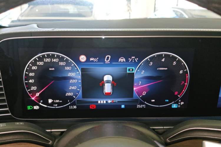 Used Mercedes-Benz GLE 2025 GLE 450 4MATIC Fashion Edition Instrument Cluster