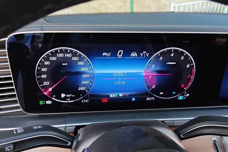 Used Mercedes-Benz GLE 2025 GLE 450 4MATIC Fashion Edition Instrument Cluster