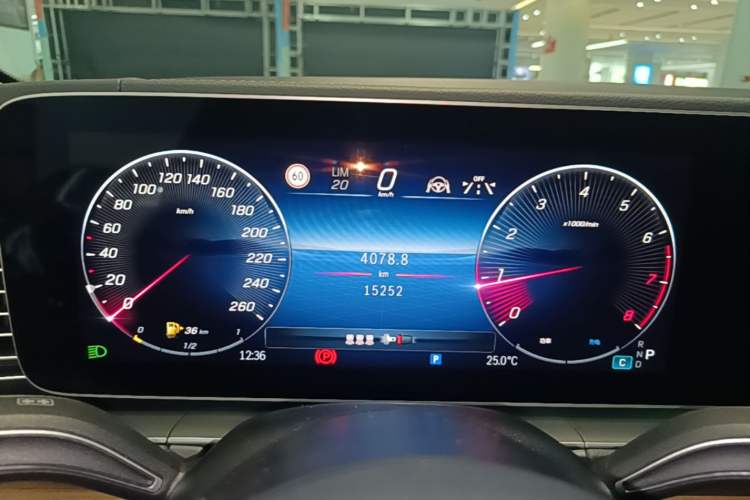 Used Mercedes-Benz GLE 2025 GLE 450 4MATIC Fashion Edition Instrument Cluster