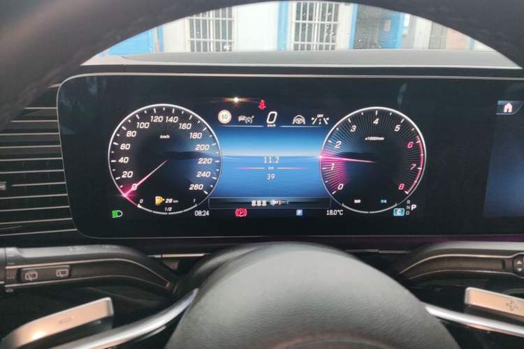 Used Mercedes-Benz GLE 2025-Year Restyled GLE 350 4MATIC Fashion Edition Instrument Cluster