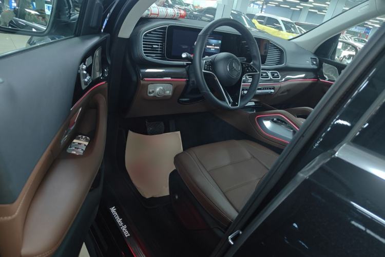 Used Mercedes-Benz GLE 2025-Year Restyled GLE 350 4MATIC Fashion Edition Interior 3