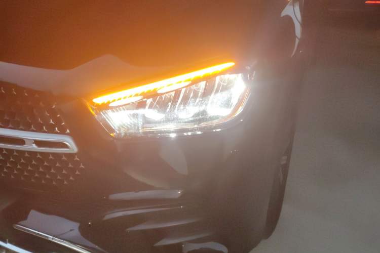 Used Mercedes-Benz GLE 2025-Year Restyled GLE 350 4MATIC Dynamic Edition Left Front Headlight