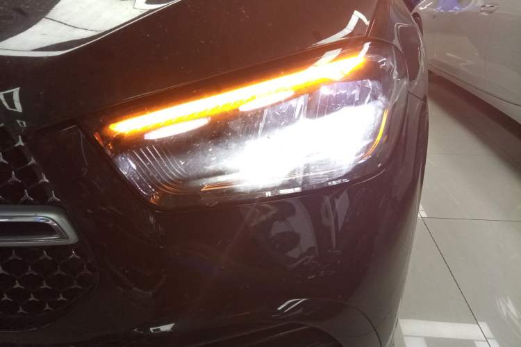 Used Mercedes-Benz GLE 2025 GLE 350 4MATIC Stylish Model Left Front Headlight