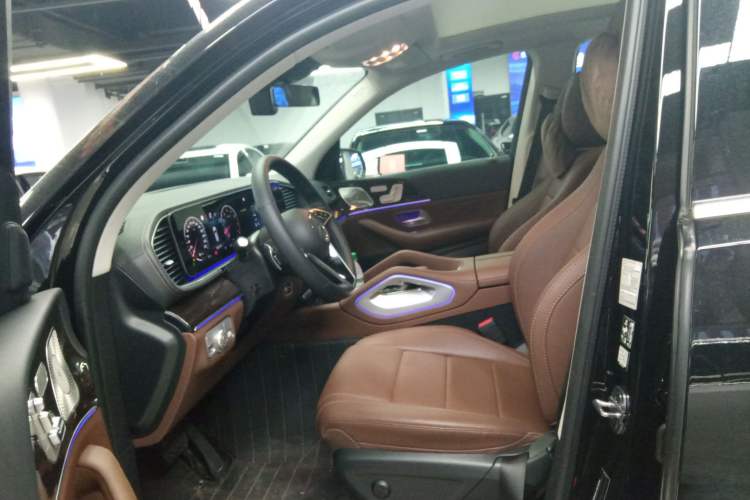 Used Mercedes-Benz GLE 2025 GLE 350 4MATIC Stylish Model Left Front Seat