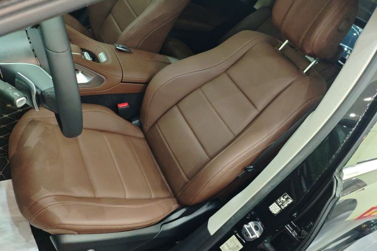 Used Mercedes-Benz GLE 2025 GLE 350 4MATIC Stylish Model Left Front Seat