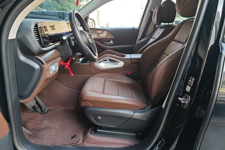 Used Mercedes-Benz GLE 2025 GLE 450 4MATIC Fashion Edition Left Front Seat