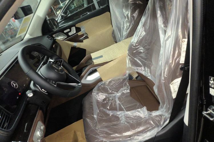 Used Mercedes-Benz GLE 2025-Year Restyled GLE 350 4MATIC Fashion Edition Left Front Seat