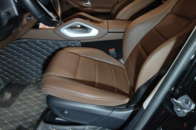 Used Mercedes-Benz GLE 2025 GLE 350 4MATIC Stylish Model Left Front Seat